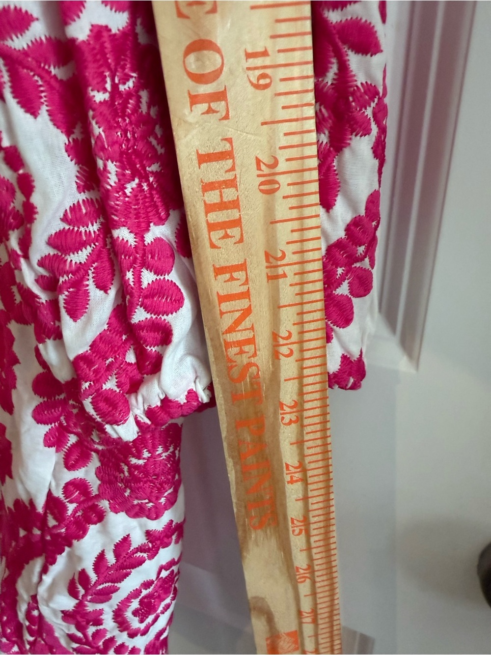 SUNDAY MARKET EMBROIDERED TUNIC DRESS IN HOT PINK - Picture 11 of 12
